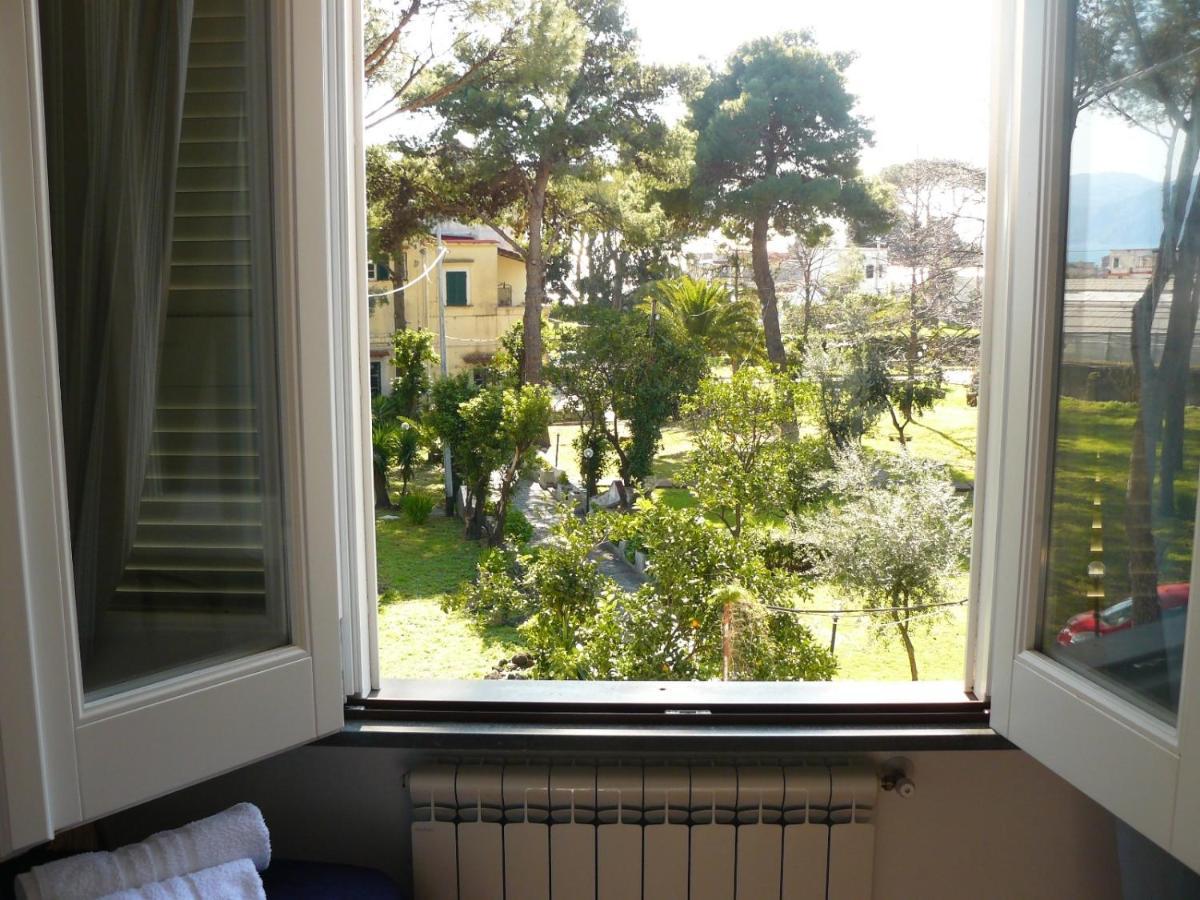 B&B Casa Maria Vittoria Torre del Greco Buitenkant foto